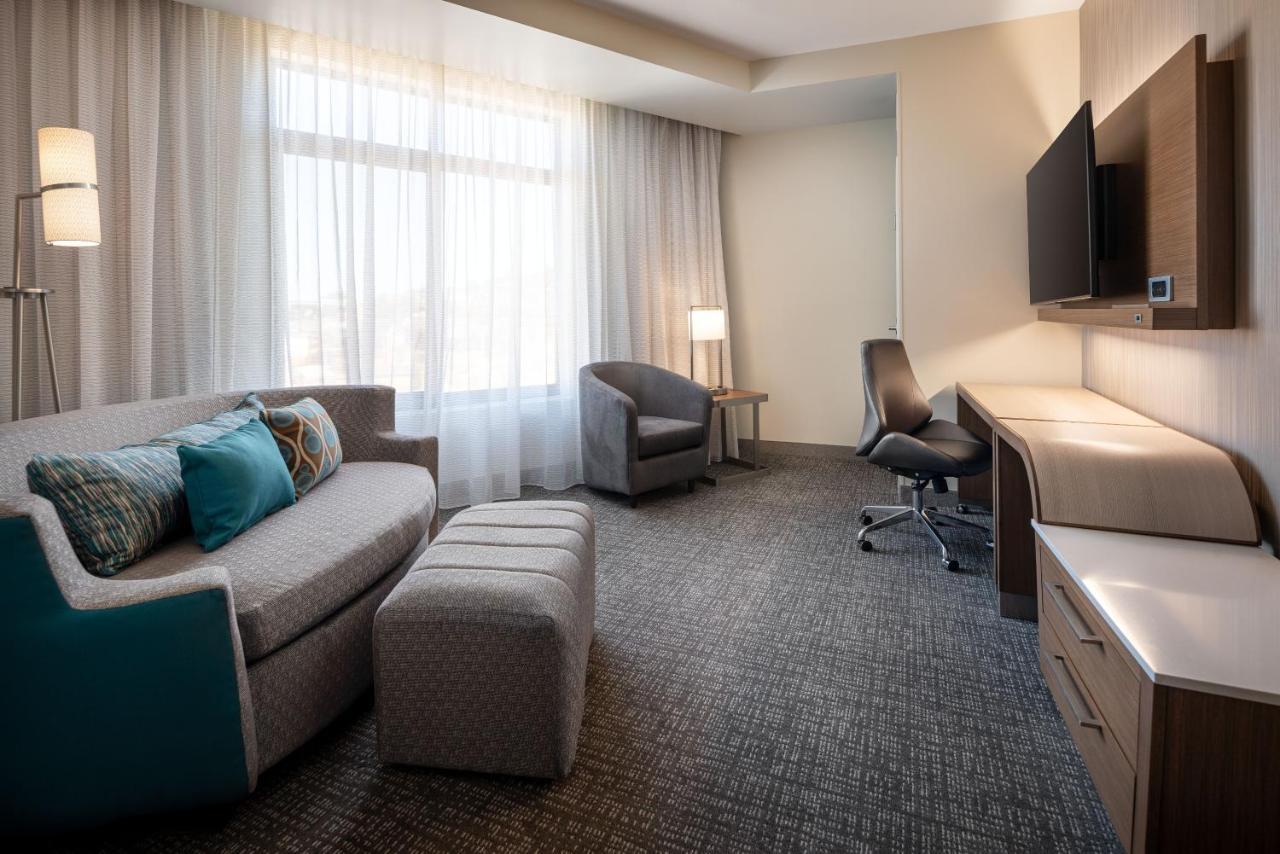 Courtyard By Marriott Sonoma County Hotel 3*
