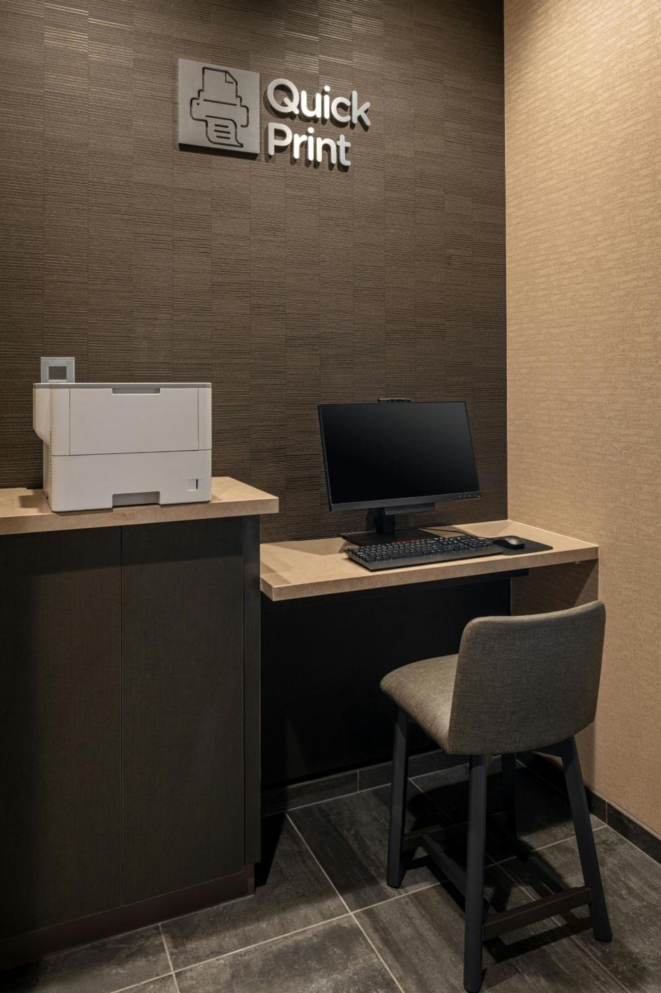 Hotel Courtyard By Marriott Sonoma County Petaluma