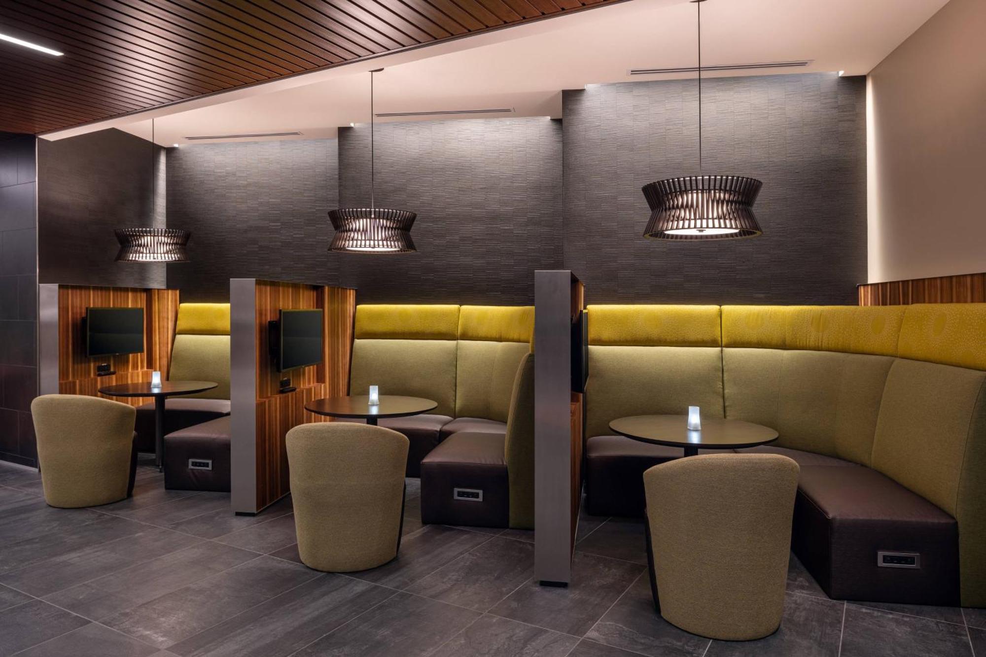 Courtyard By Marriott Sonoma County Petaluma
